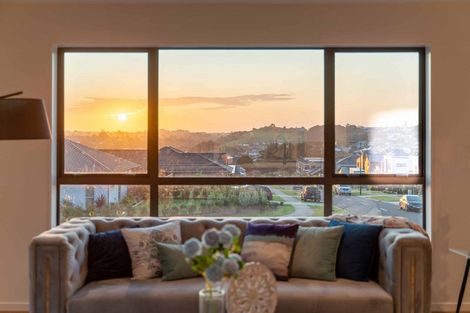 Photo of property in 116 Lisle Farm Drive, Pukekohe, 2120