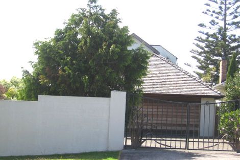 Photo of property in 45 Churchill Road, Murrays Bay, Auckland, 0630