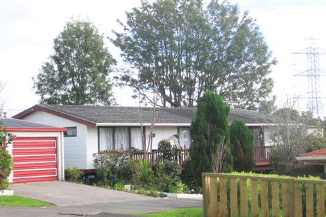 Photo of property in 55 Lincoln Park Avenue, Massey, Auckland, 0614