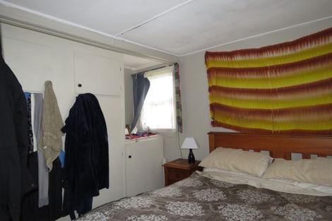 Photo of property in 13 Coates Street, Westport, 7825