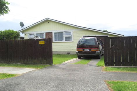 Photo of property in 16 Idlewild Avenue, Mangere, Auckland, 2022