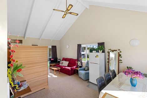 Photo of property in 318 Kuku Beach Road, Kuku, Levin, 5570