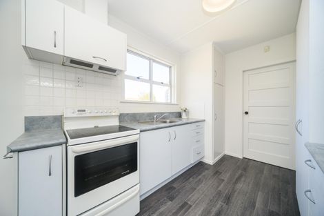 Photo of property in 928 Tremaine Avenue, Roslyn, Palmerston North, 4414