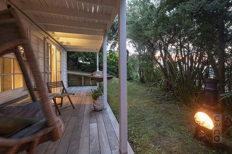 Photo of property in 4 Gow Street, Helensville, 0800