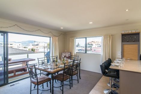 Photo of property in 49 Seaview Road, Paraparaumu Beach, Paraparaumu, 5032