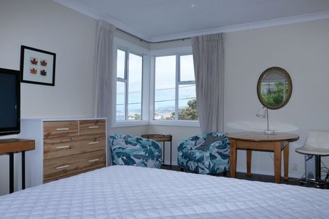 Photo of property in 125 Cashmere Avenue, Khandallah, Wellington, 6035