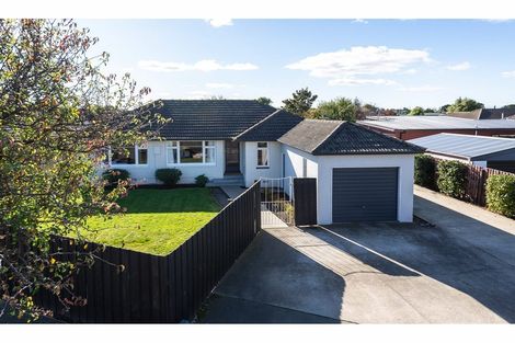 Photo of property in 106 Harris Crescent, Papanui, Christchurch, 8053
