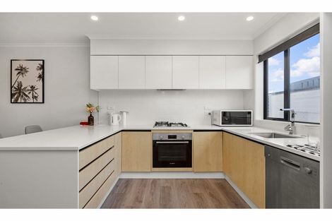 Photo of property in 18/182u London Street, Hamilton Central, Hamilton, 3204