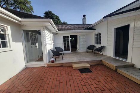 Photo of property in 212 Barnard Street, Wadestown, Wellington, 6012