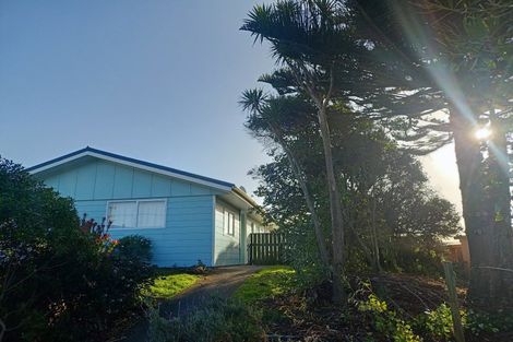 Photo of property in 57 Park Avenue, Waitarere Beach, Levin, 5510