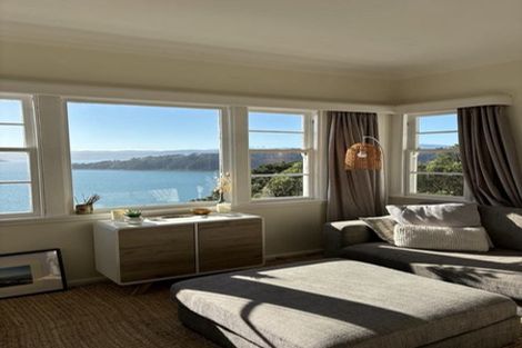 Photo of property in 122 Grafton Road, Roseneath, Wellington, 6011