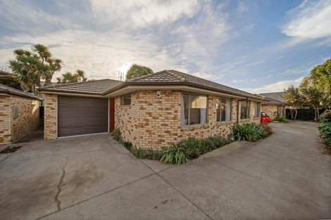 Photo of property in 16c Defoe Place, Waltham, Christchurch, 8023
