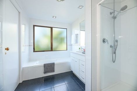 Photo of property in 22 Palomino Drive, Henderson, Auckland, 0612