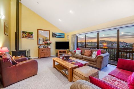 Photo of property in 22 Port Lane, Whitby, Porirua, 5024