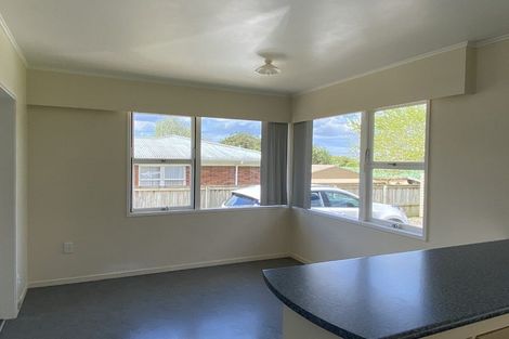 Photo of property in 32 Crawford Crescent, Te Kamo, Whangarei, 0112