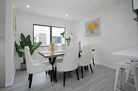 Photo of property in 58e Friesian Drive, Mangere, Auckland, 2022