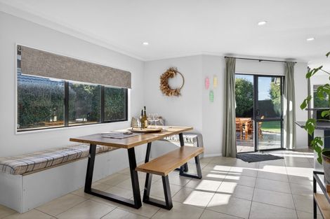 Photo of property in 14 Pascoe Drive, Woodend, 7610
