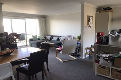 Photo of property in 34 Fernly Rise, Flat Bush, Auckland, 2019