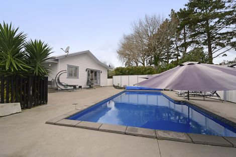 Photo of property in 956 Oneriri Road, Kaiwaka, 0573