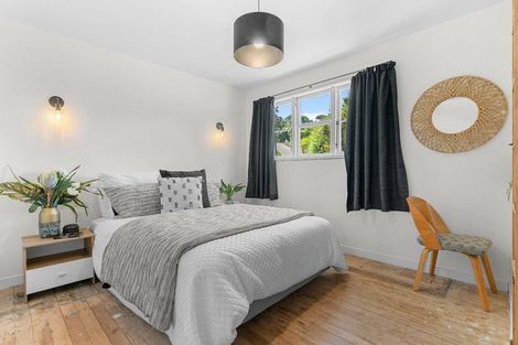Photo of property in 19 Whaka Street, Maungaturoto, 0520