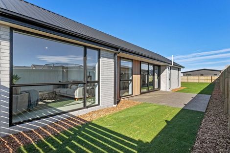 Photo of property in 16 Kite Street, Rolleston, 7614