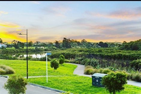 Photo of property in 80a Kahui Parade, Karaka, 2113