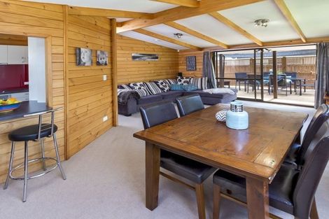 Photo of property in 30a Fiesta Drive, Half Moon Bay, Auckland, 2012