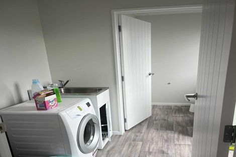 Photo of property in 17 Terry Crescent, Milson, Palmerston North, 4414