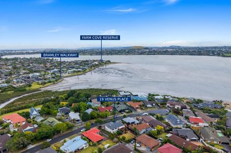 Photo of property in 19 Venus Place, Half Moon Bay, Auckland, 2012