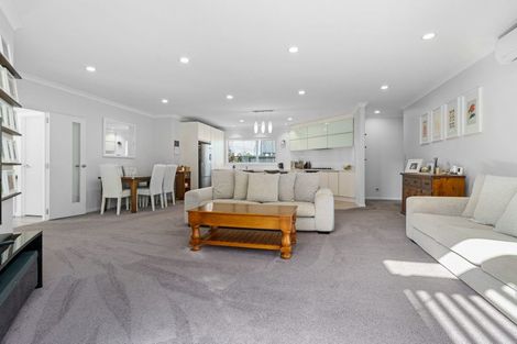 Photo of property in 5 Carnation Court, Cambridge, 3434