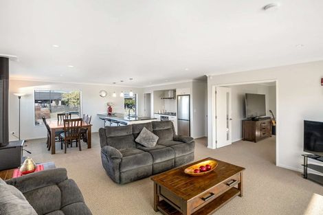 Photo of property in 2 Te Aika Street, Marshland, Christchurch, 8083