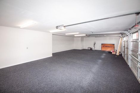 Photo of property in 10 Edington Grove, Churton Park, Wellington, 6037