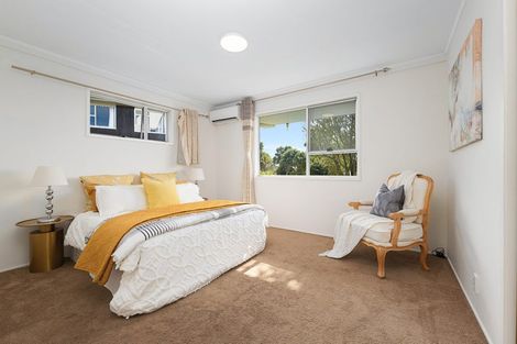 Photo of property in 41 Spence Road, Henderson, Auckland, 0612