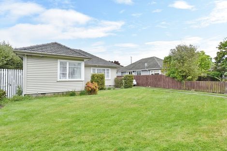 Photo of property in 51 Glenfield Crescent, Mairehau, Christchurch, 8052