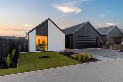 Photo of property in 1 Hobbs Lane, Harewood, Christchurch, 8051