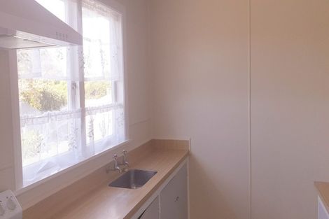 Photo of property in 2/14 Cornwall Road, Taradale, Napier, 4112