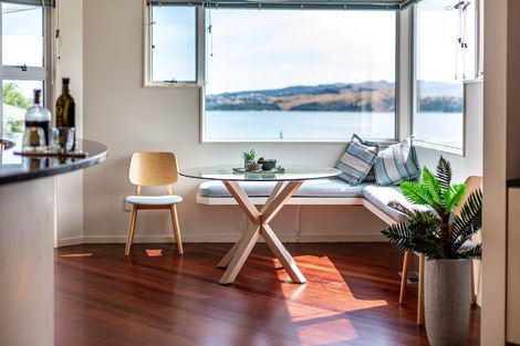 Photo of property in 28 Molyneux Close, Whitby, Porirua, 5024