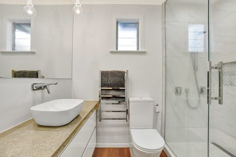 Photo of property in 39 Kamara Road, Glen Eden, Auckland, 0602