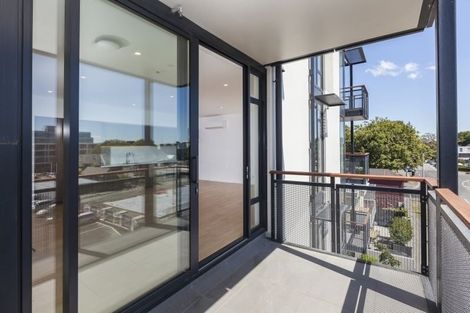 Photo of property in 50 Kilmore Street, Christchurch Central, Christchurch, 8013