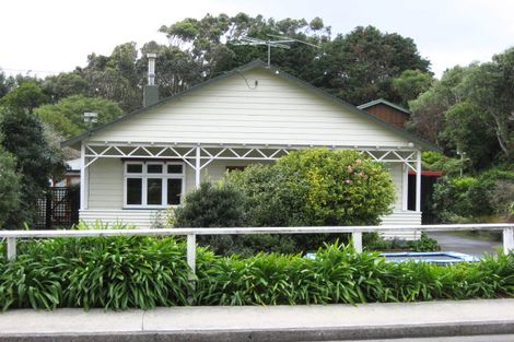 Photo of property in 72 Standen Street, Karori, Wellington, 6012