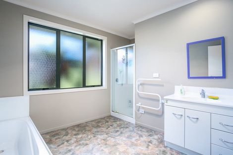 Photo of property in 3 Grace Avenue, Leamington, Cambridge, 3432