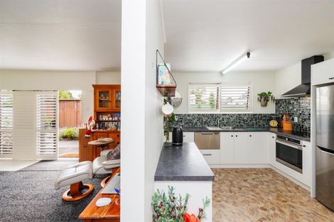 Photo of property in 3/10 Oxford Street, Marton, 4710