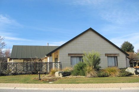Photo of property in 1 Meadowstone Drive, Wanaka, 9305