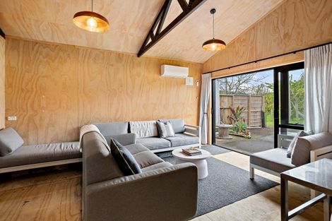 Photo of property in 12 Dundas Street, Whitianga, 3510