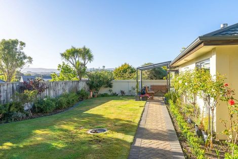 Photo of property in 4 Gybe Place, Whitby, Porirua, 5024