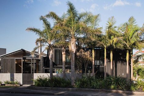 Photo of property in 22 Ewen Street, Takapuna, Auckland, 0622