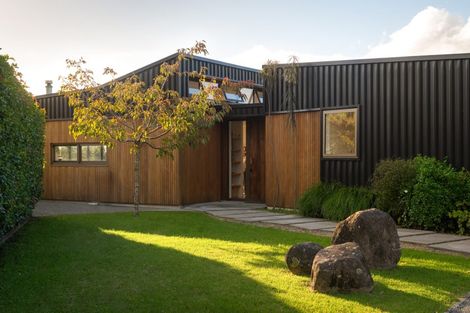 Photo of property in 890 Pirongia Road, Pirongia, Te Awamutu, 3876