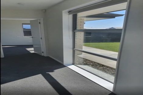 Photo of property in 76 Stationmasters Way, Prebbleton, 7604