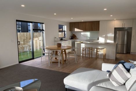 Photo of property in 32 Clearview Street, Wanaka, 9305