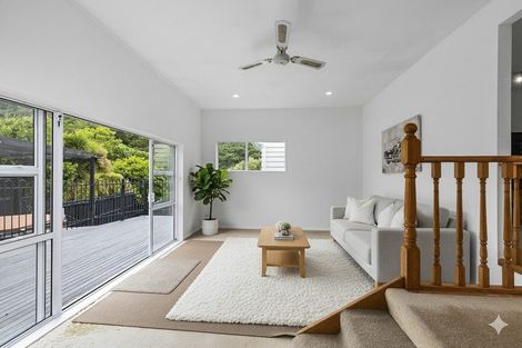 Photo of property in 2 Capstan Lane, Whitby, Porirua, 5024